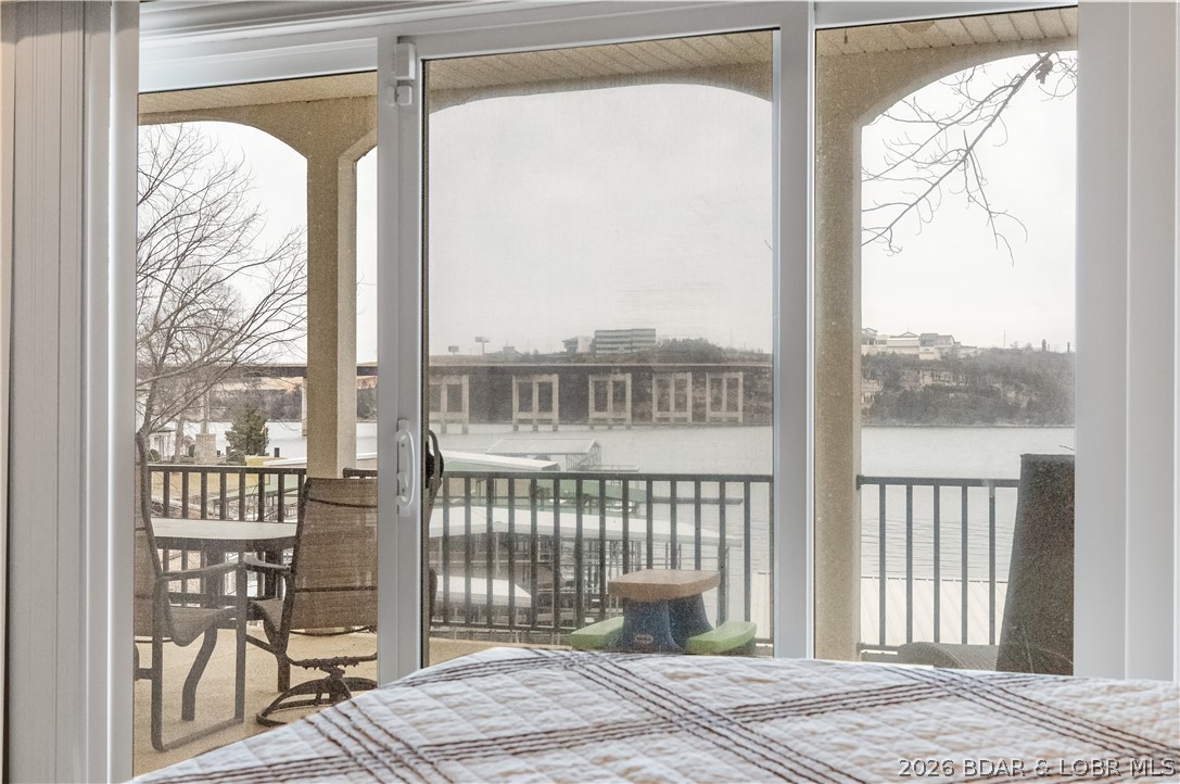 La Riva Est - Residential