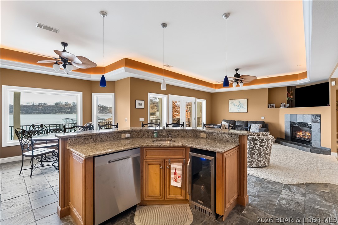 La Riva Est - Residential