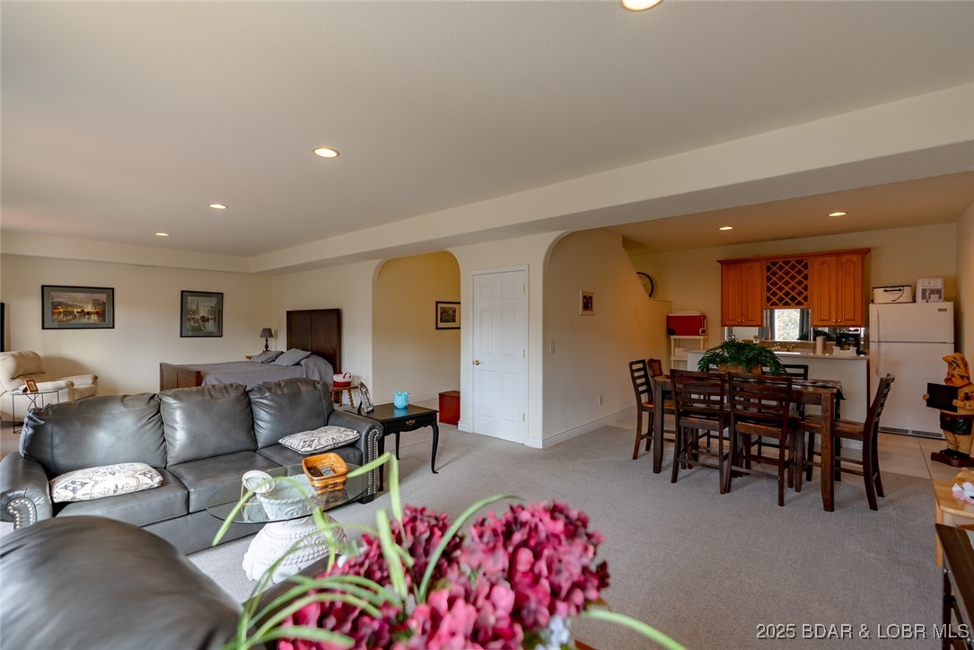 Villas at Grand Glaize - Residential