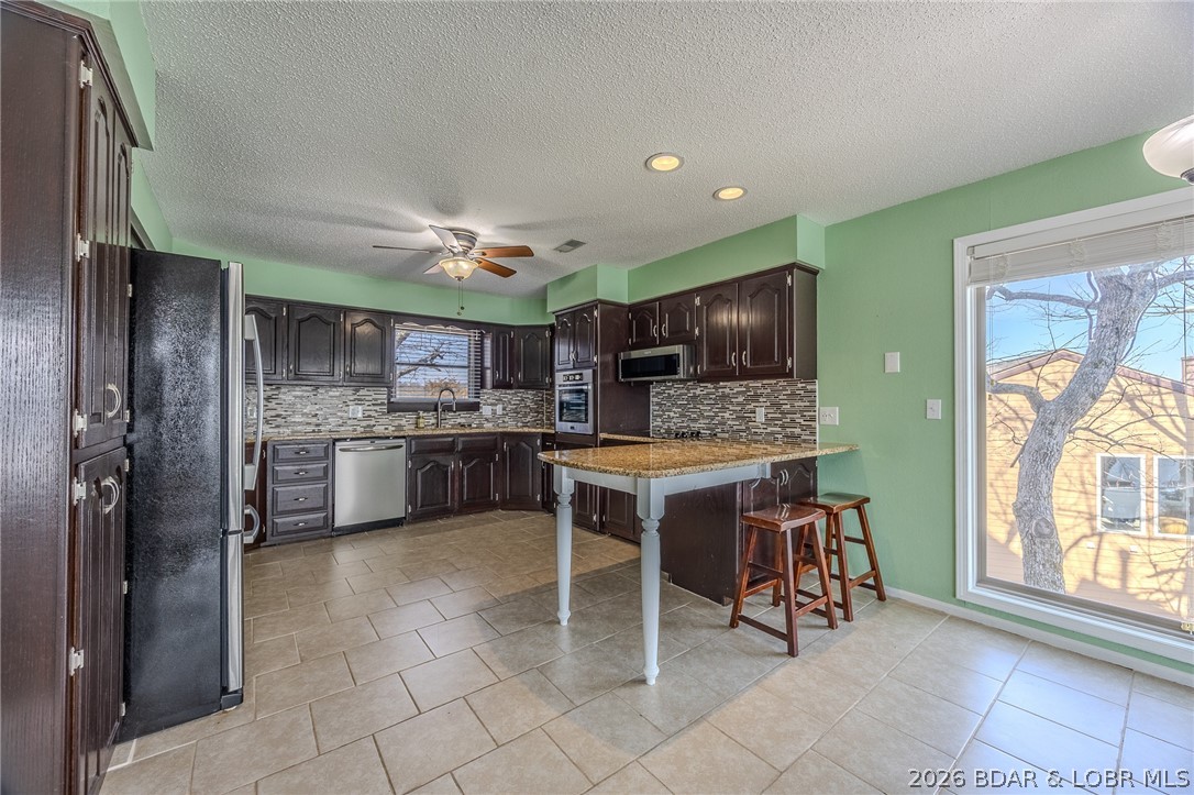 Lake Valley Condominiums - Residential