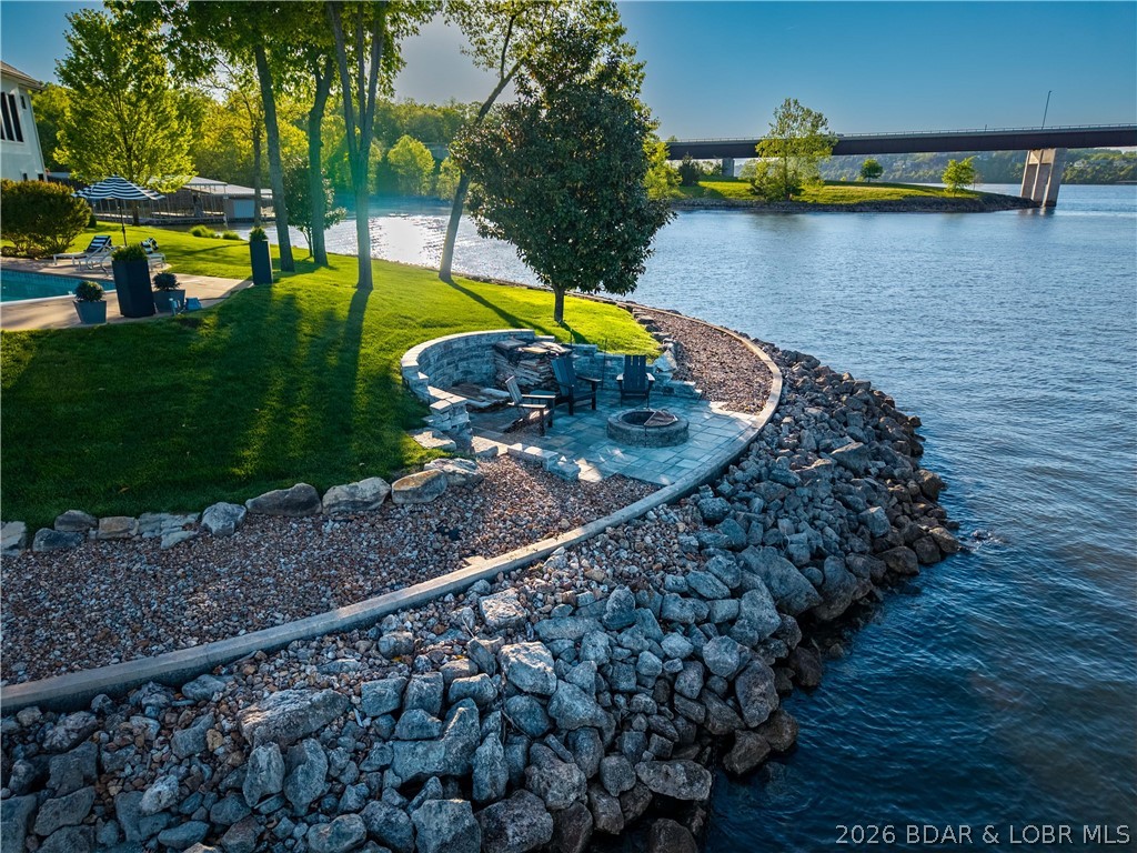 La Riva Est - Residential