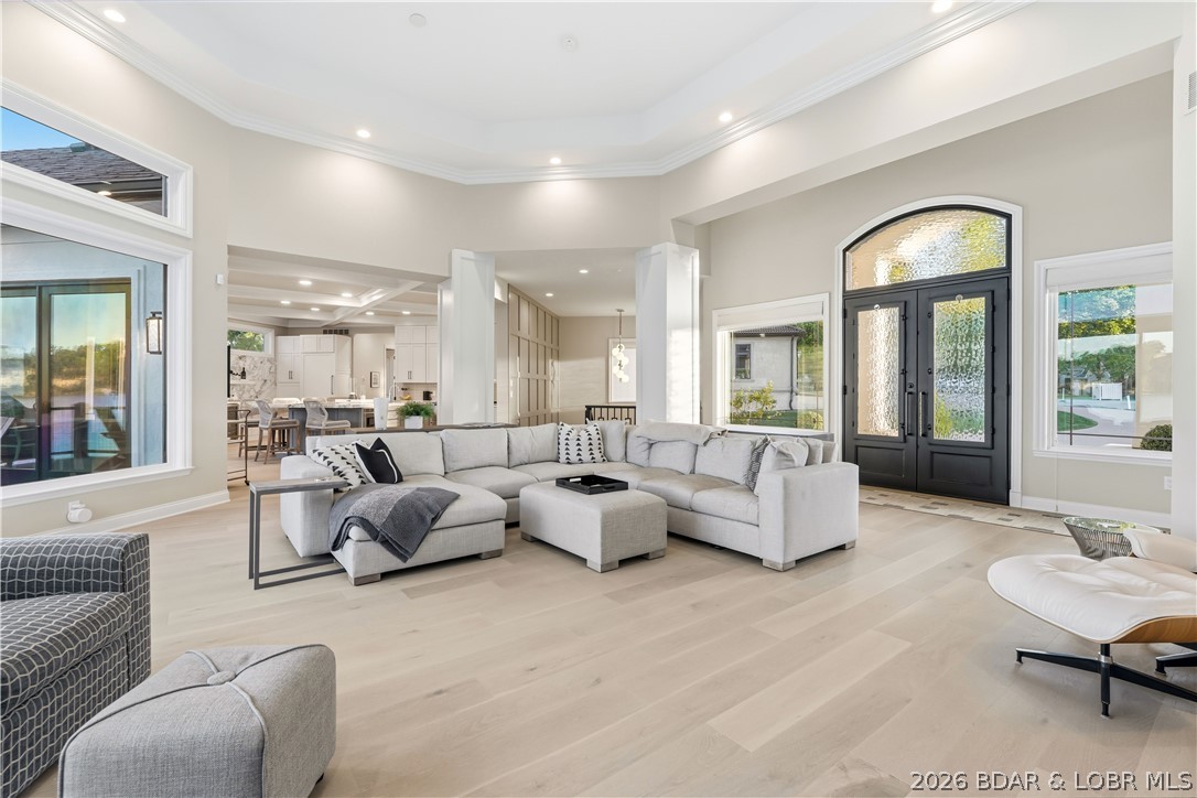 La Riva Est - Residential