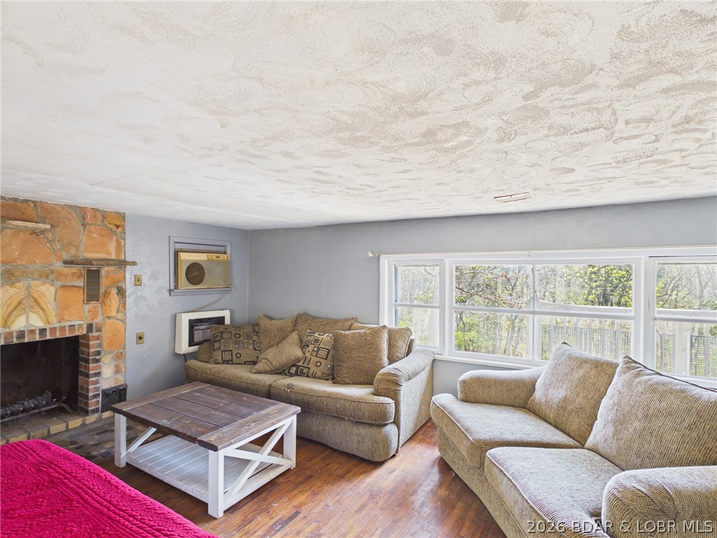 Ivy Bend - Residential