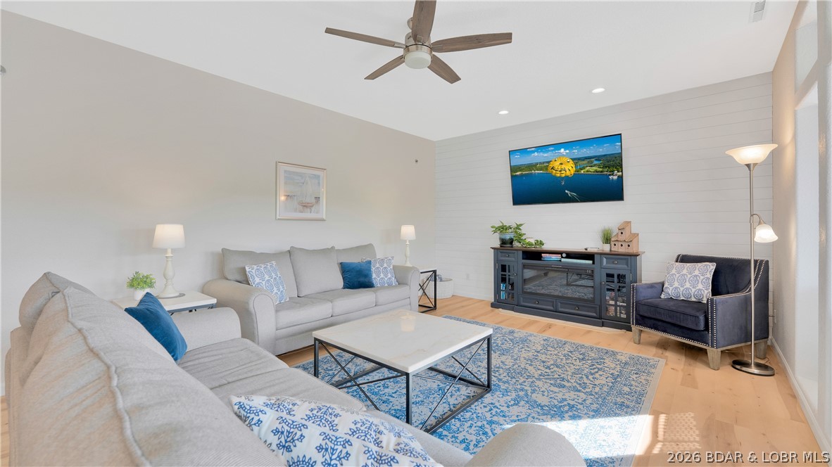 Lazy Days - Residential