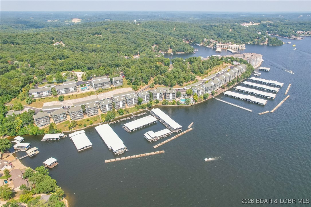 Harbour Towne Condominium - Residential