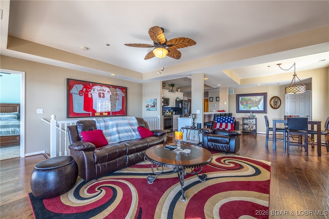 Harbour Towne Condominium - Residential