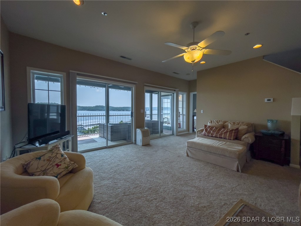 Harbour Towne Condominium - Residential