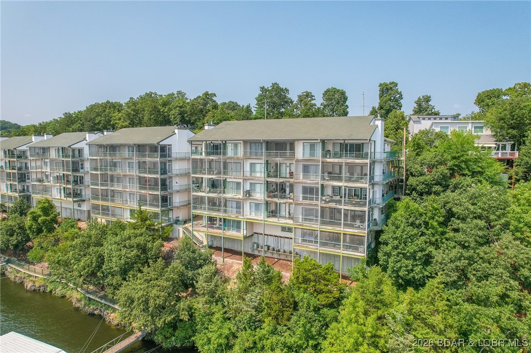 Harbour Towne Condominium - Residential