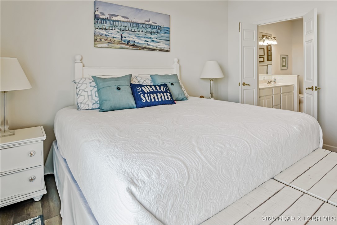 Osage Beach, Missouri 65065, United States, 3 Bedrooms Bedrooms, ,2 BathroomsBathrooms,Residential,Active,198530