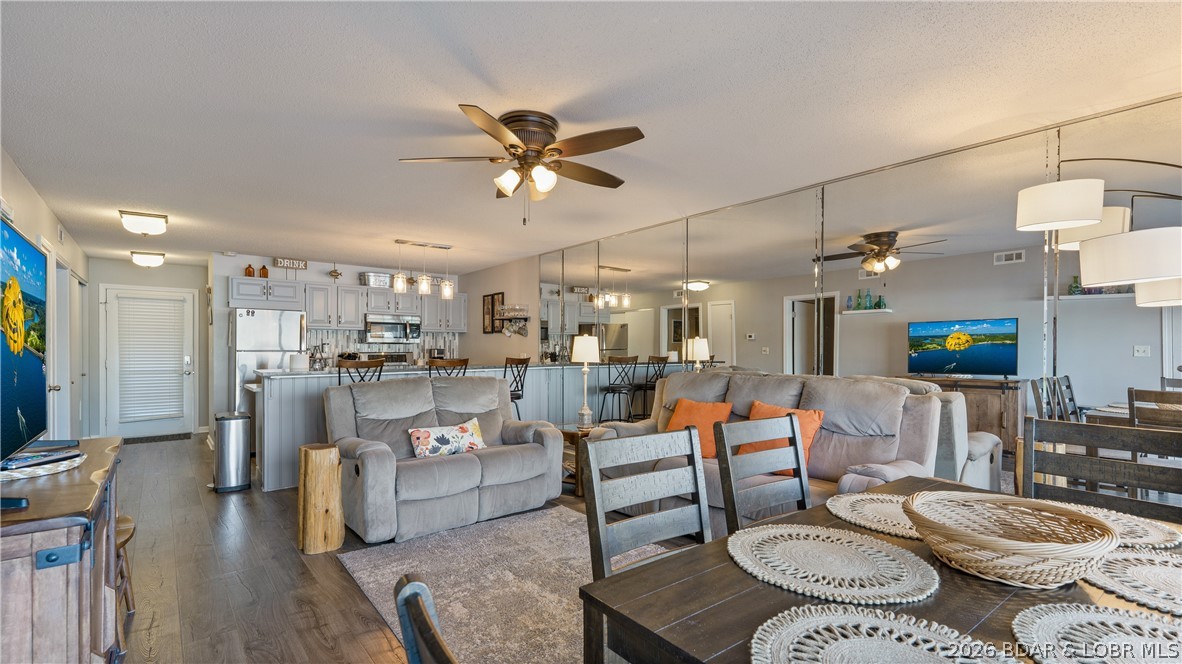 Parkside Place Condo Subdiv - Residential