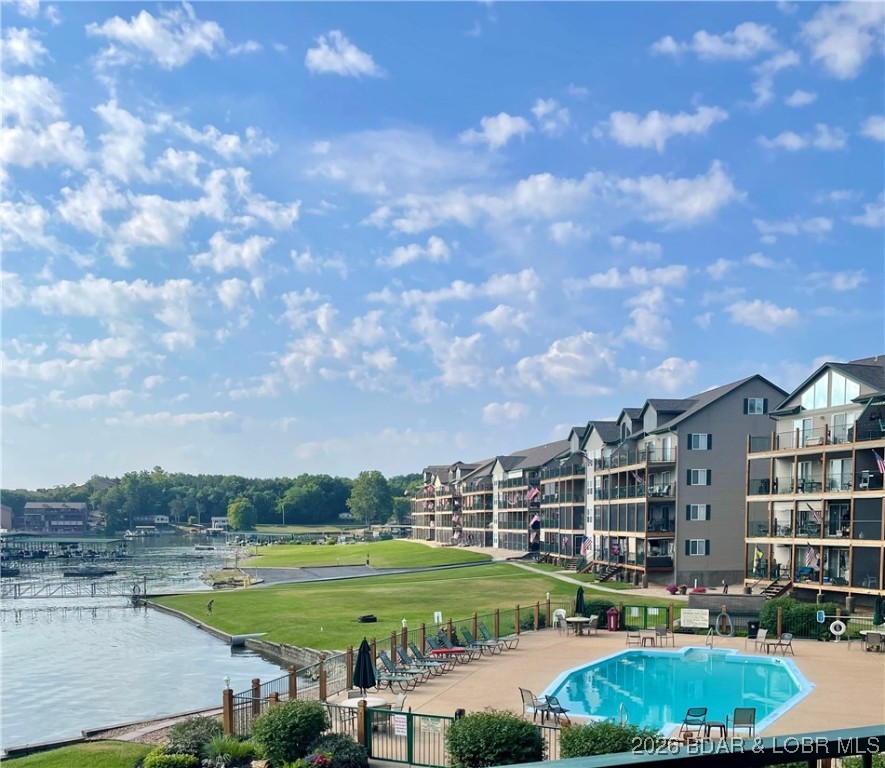 Cedar Glen Condominium - Residential