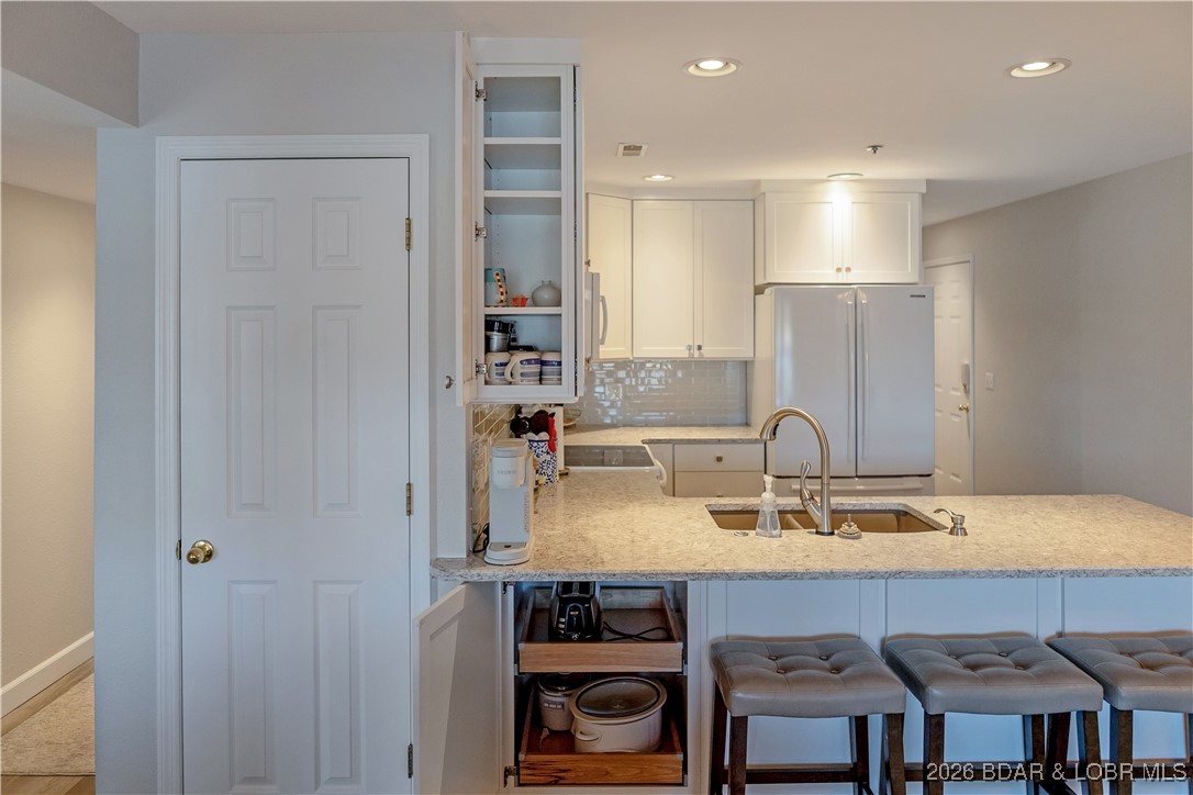 Cedar Glen Condominium - Residential