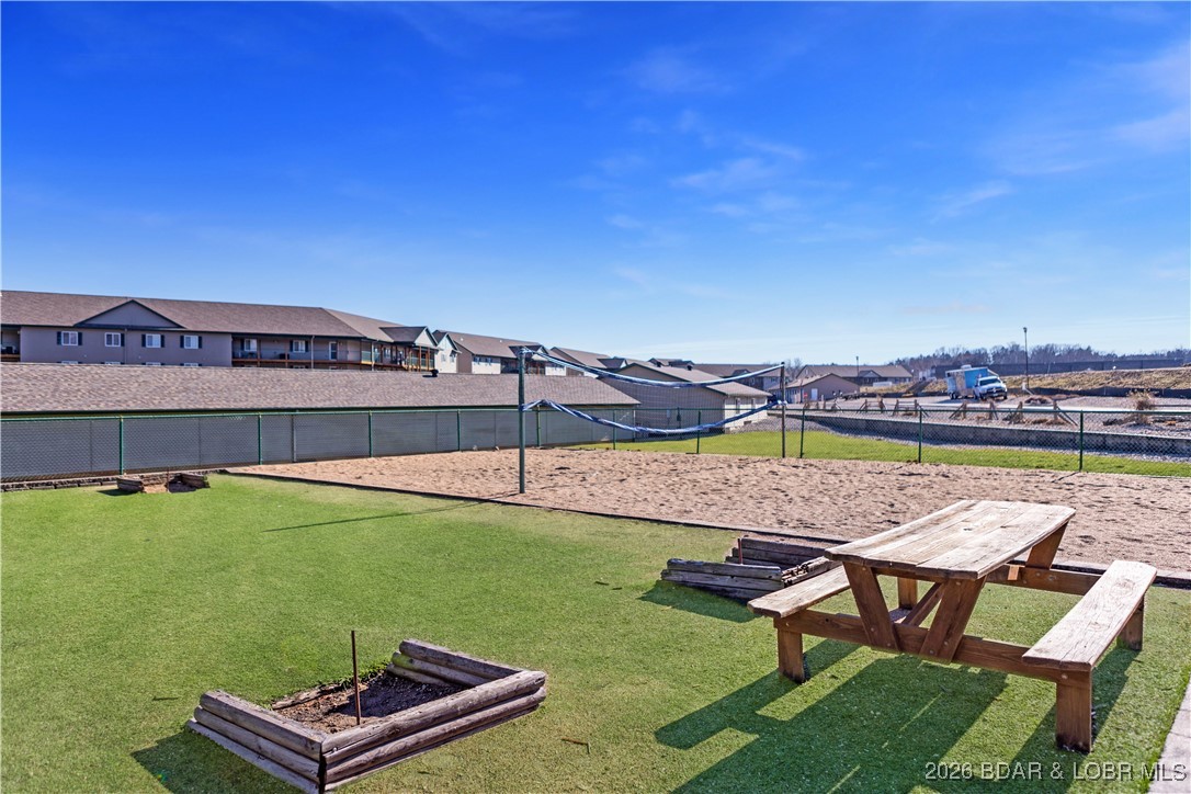 Cedar Glen Condominium - Residential