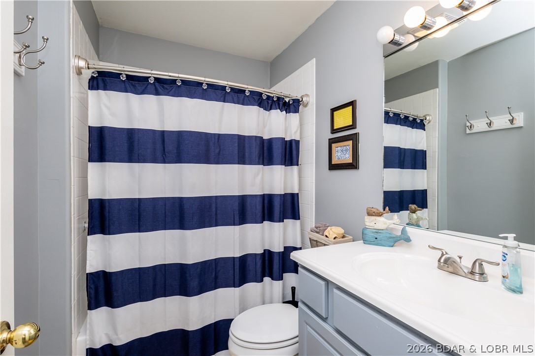 Emerald Bay Condominium - Residential