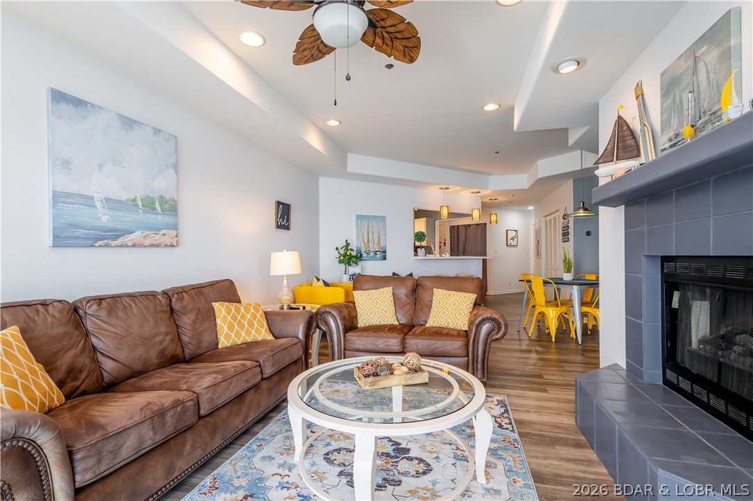 Emerald Bay Condominium - Residential