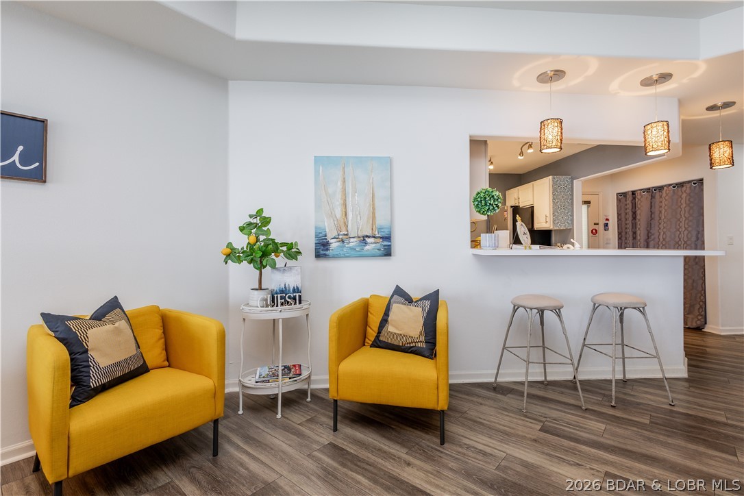 Emerald Bay Condominium - Residential