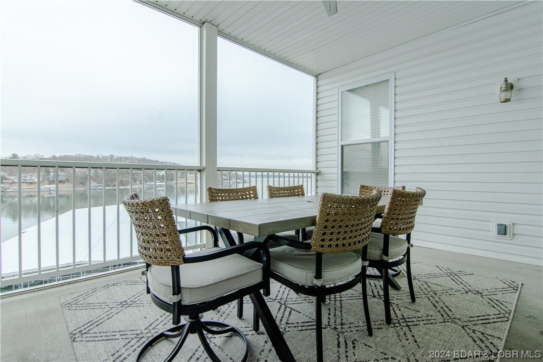 Rocky Mount, Missouri 65072, United States, 3 Bedrooms Bedrooms, ,2 BathroomsBathrooms,Residential,Contingent,64902