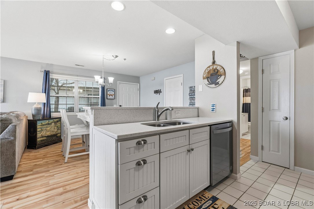 Harbour Towne Condominium - Residential