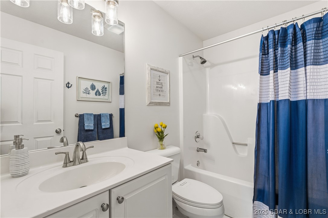 Harbour Towne Condominium - Residential