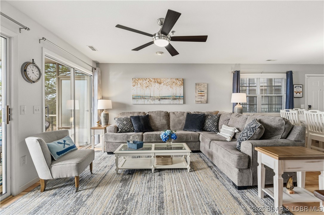 Harbour Towne Condominium - Residential