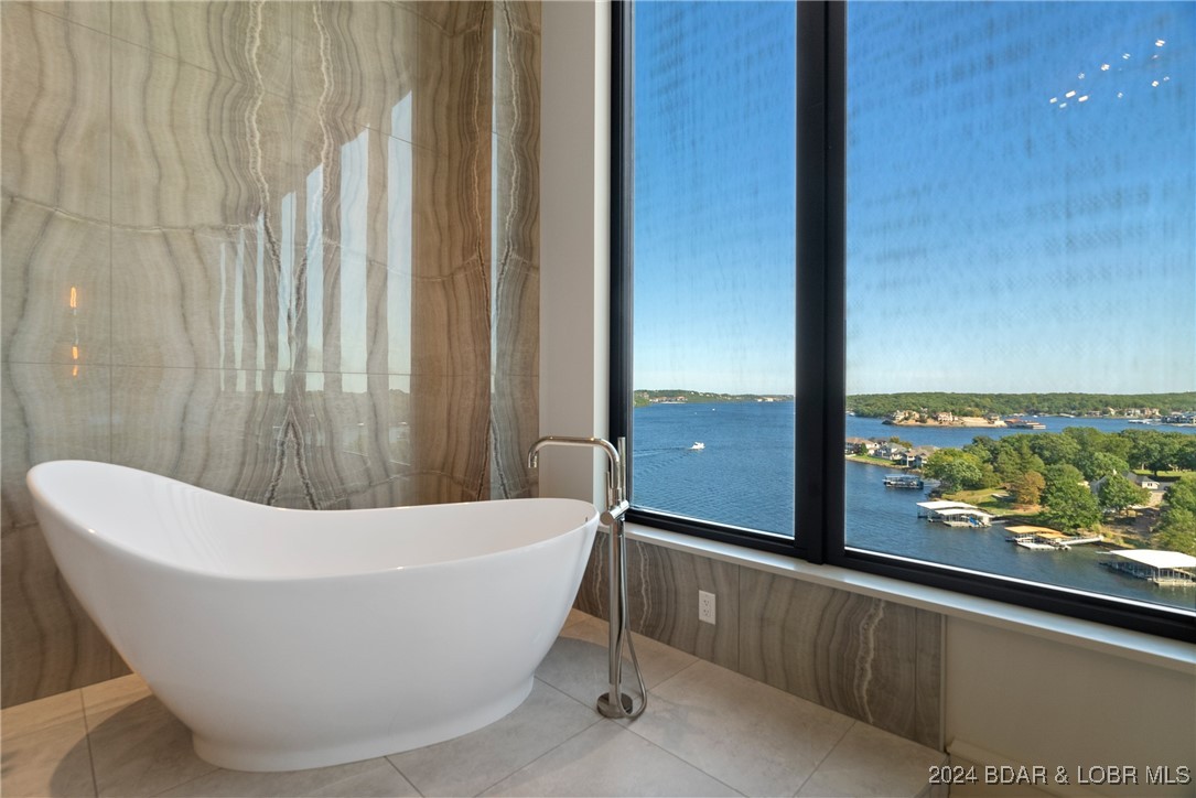 Cypress at the Lake - Residential