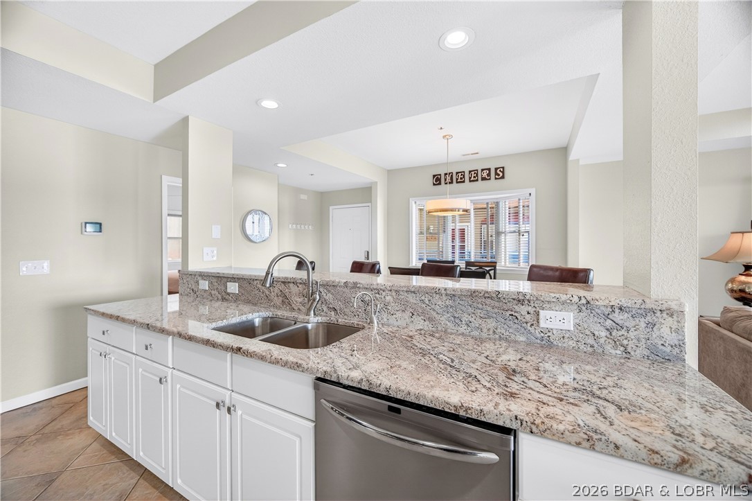 Palisades Condominium - Residential