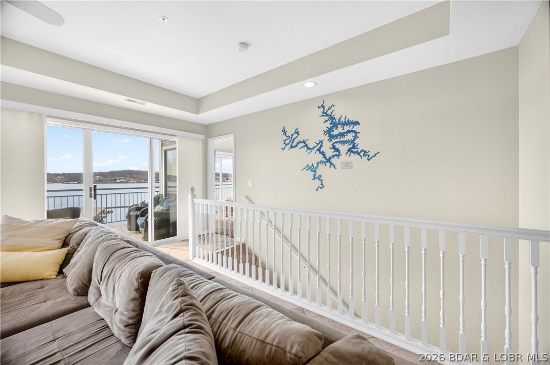 Palisades Condominium - Residential