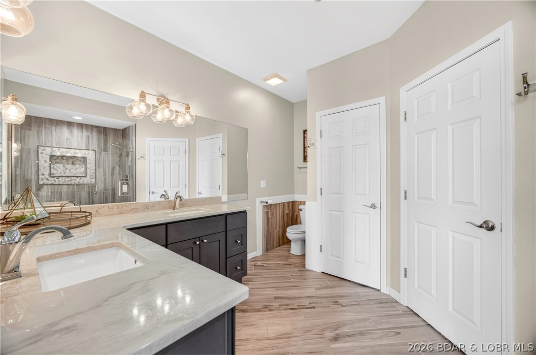 Palisades Condominium - Residential