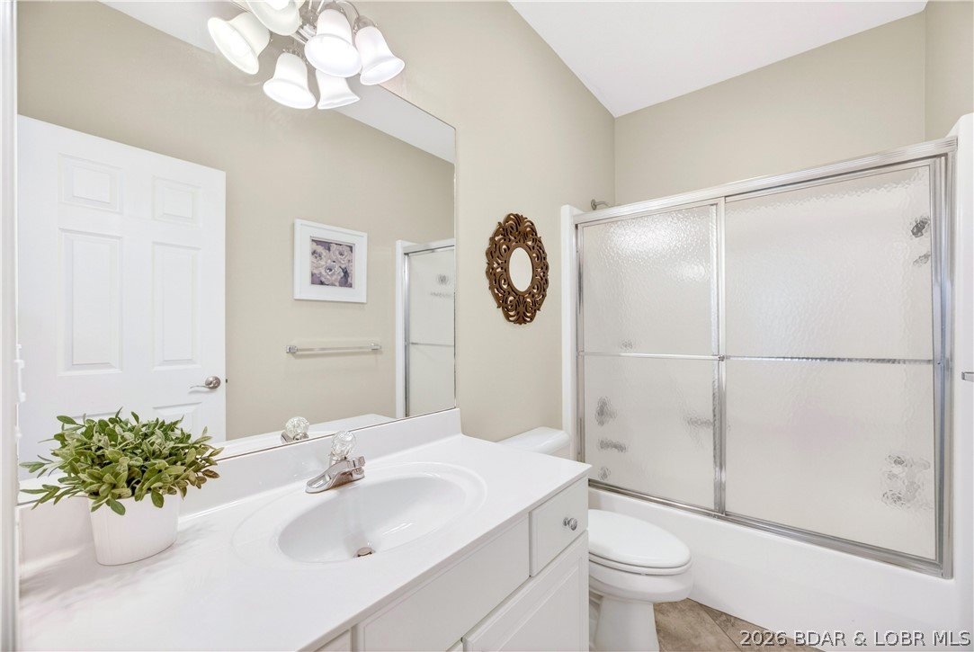 Palisades Condominium - Residential