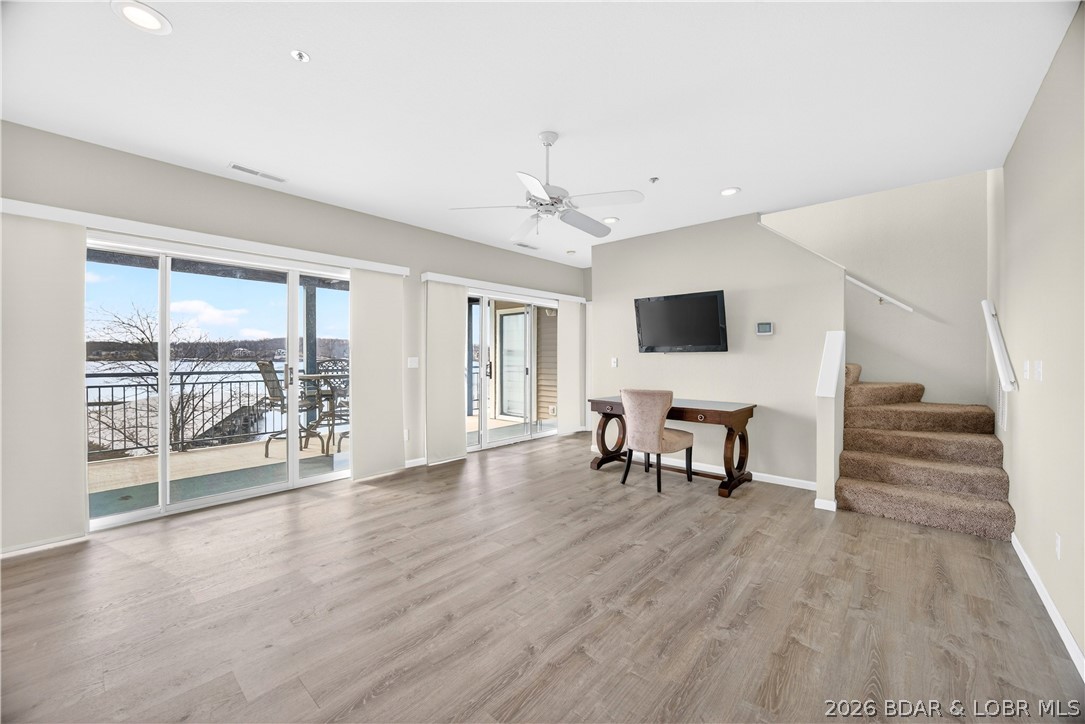 Palisades Condominium - Residential