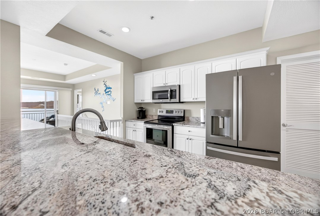 Palisades Condominium - Residential