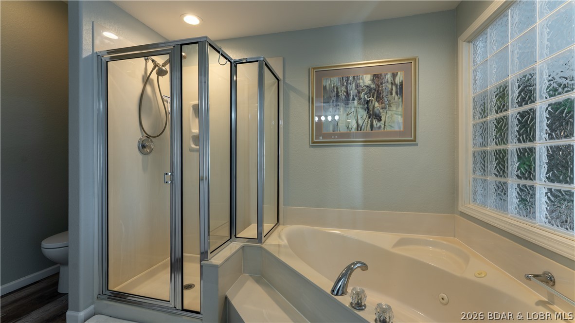 Monarch Cove Condominium - Residential