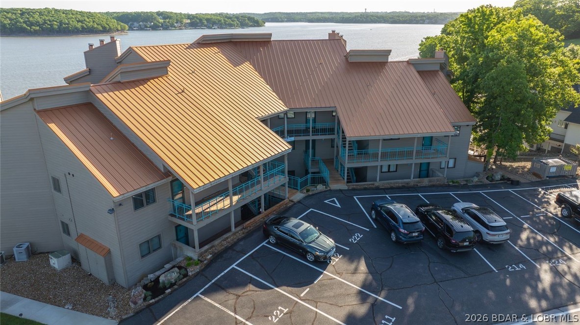 Spindrifter Condominiums - Residential