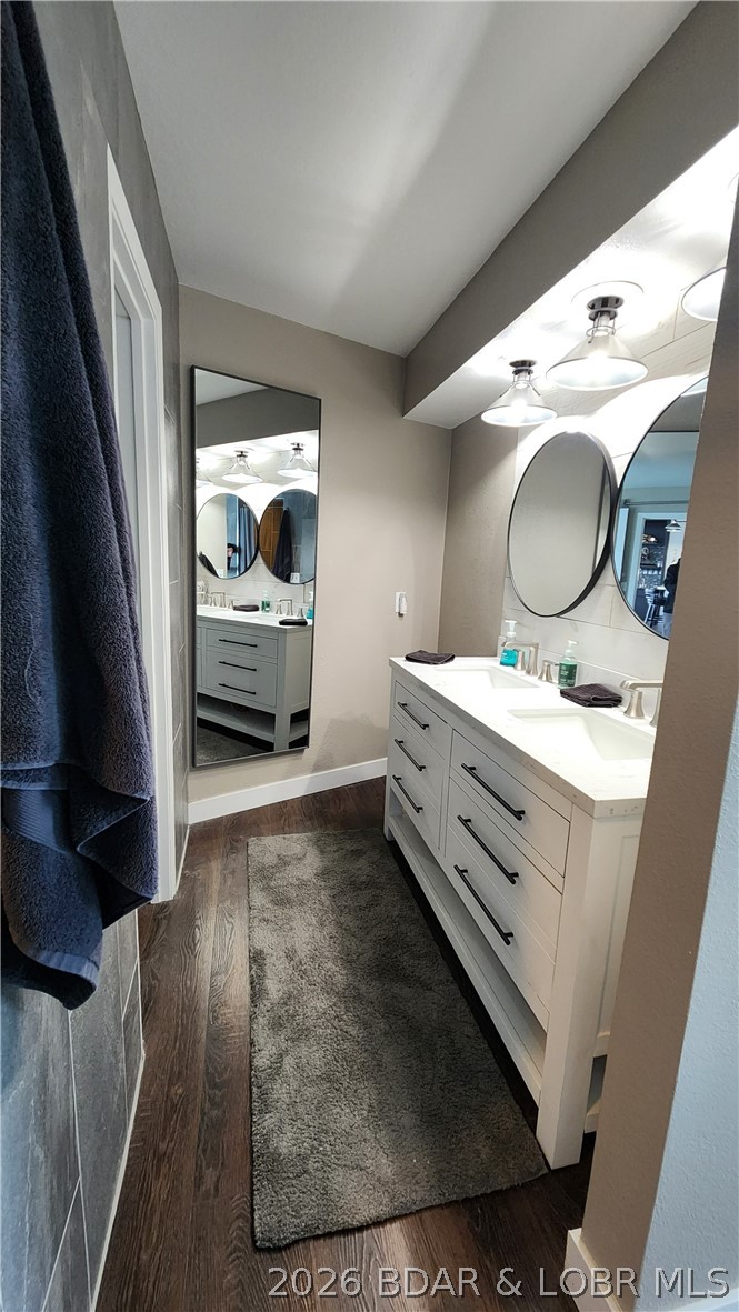 Spindrifter Condominiums - Residential