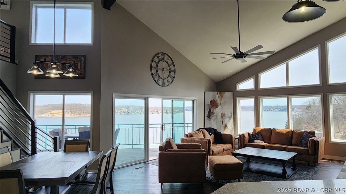 Spindrifter Condominiums - Residential