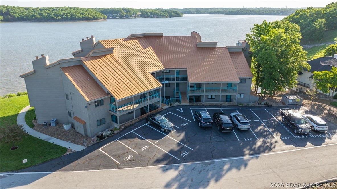 Spindrifter Condominiums - Residential