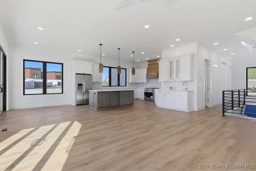 Horseshoe Bend # 6 - Residential