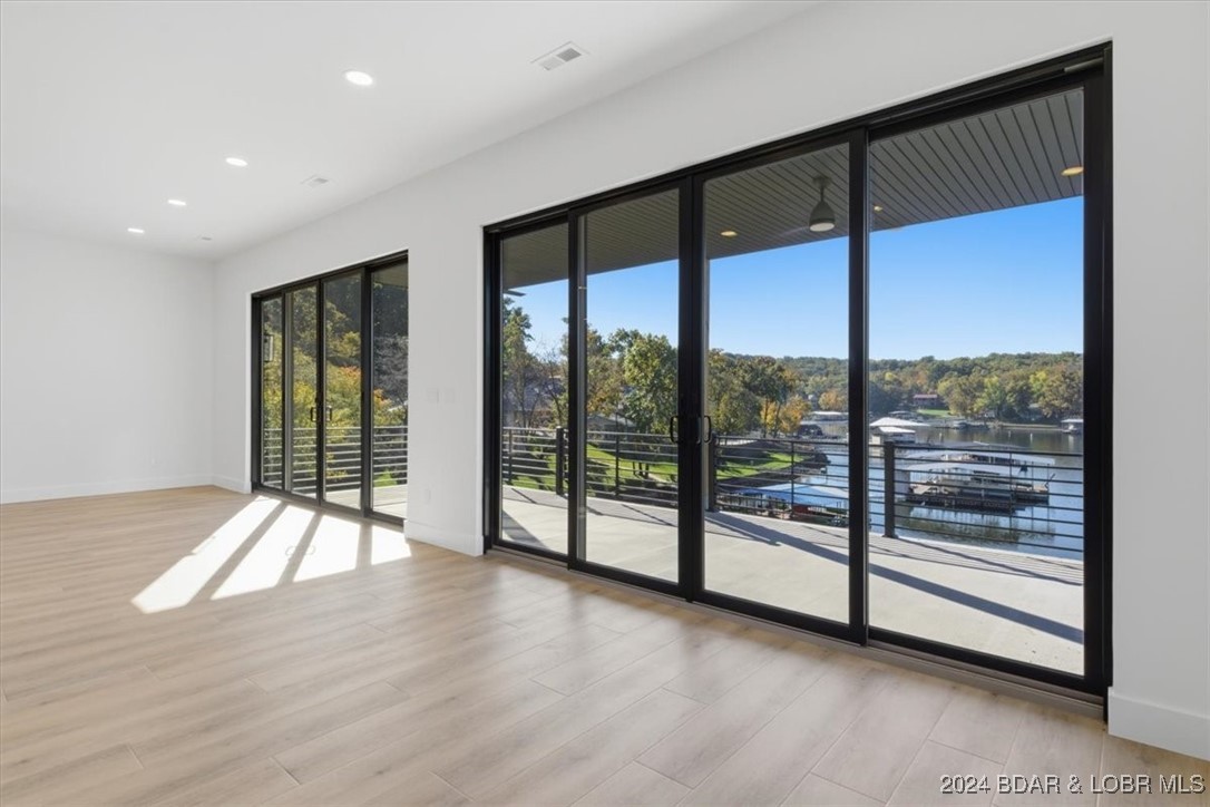 Horseshoe Bend # 6 - Residential