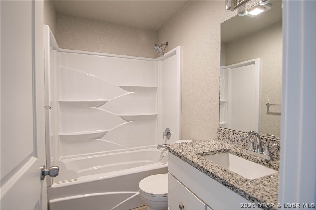 Four Seasons Racqt-Cntry Club - Residential