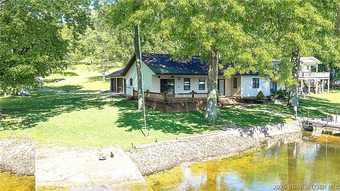 Green Lawn - Residential
