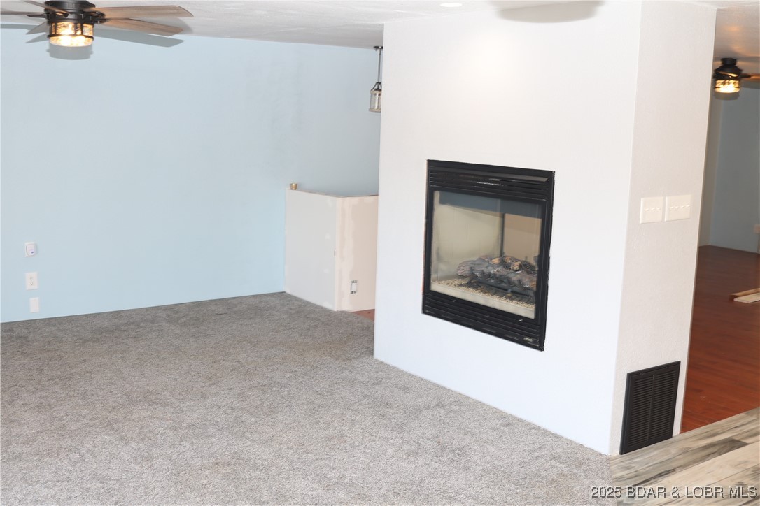 Green Lawn - Residential