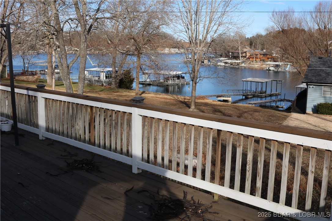 Green Lawn - Residential