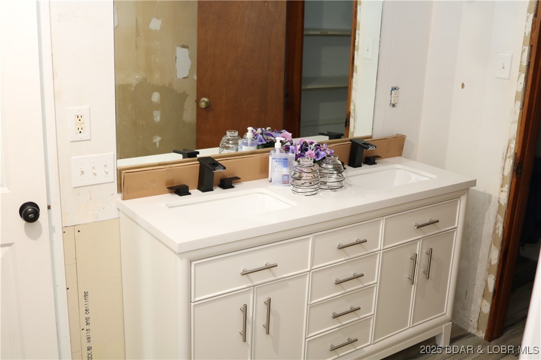 Green Lawn - Residential