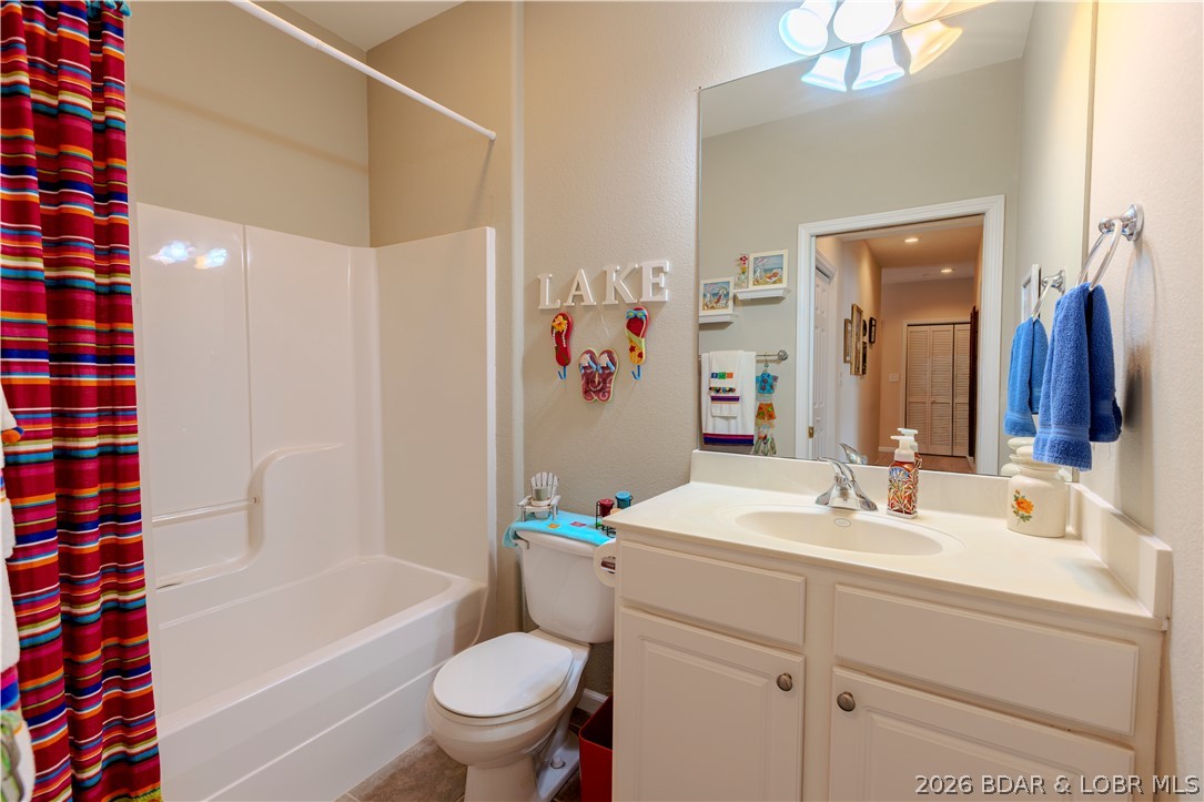 Hyd-A-Way Cove Condominiums - Residential