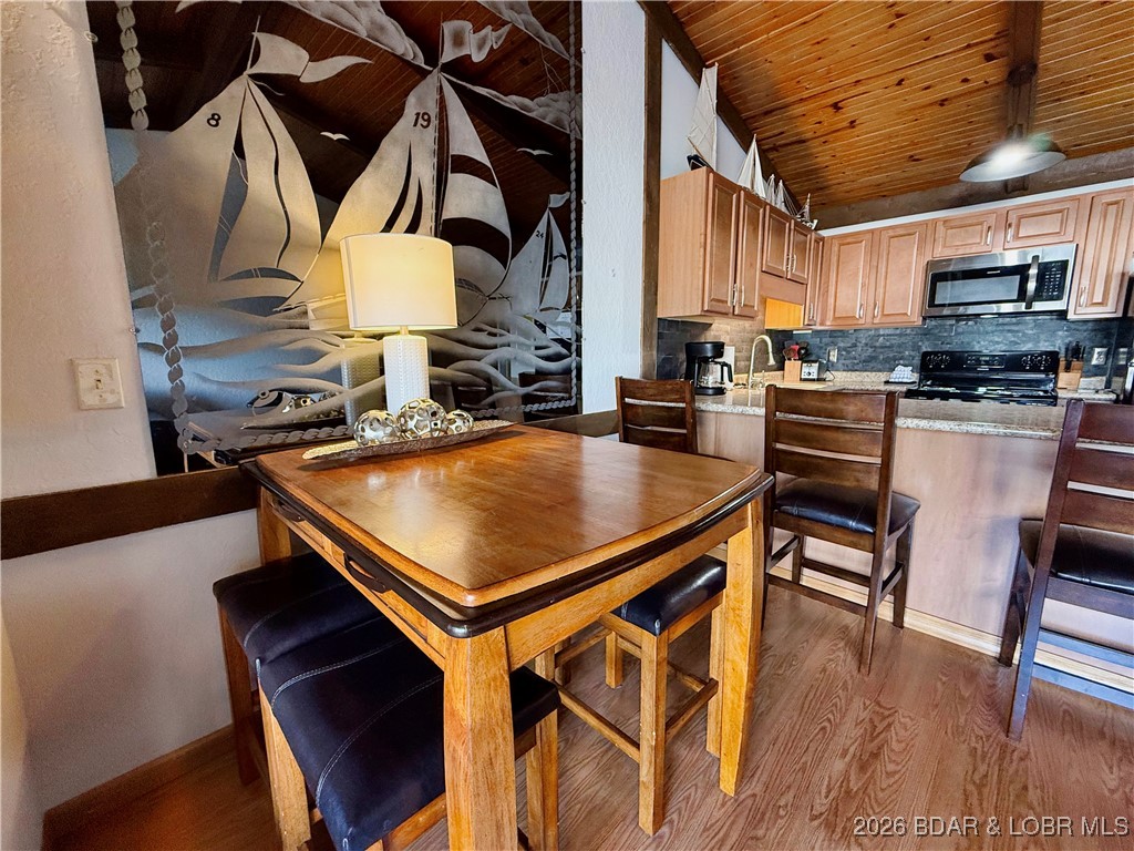 Southwood Shores Condominium - Residential