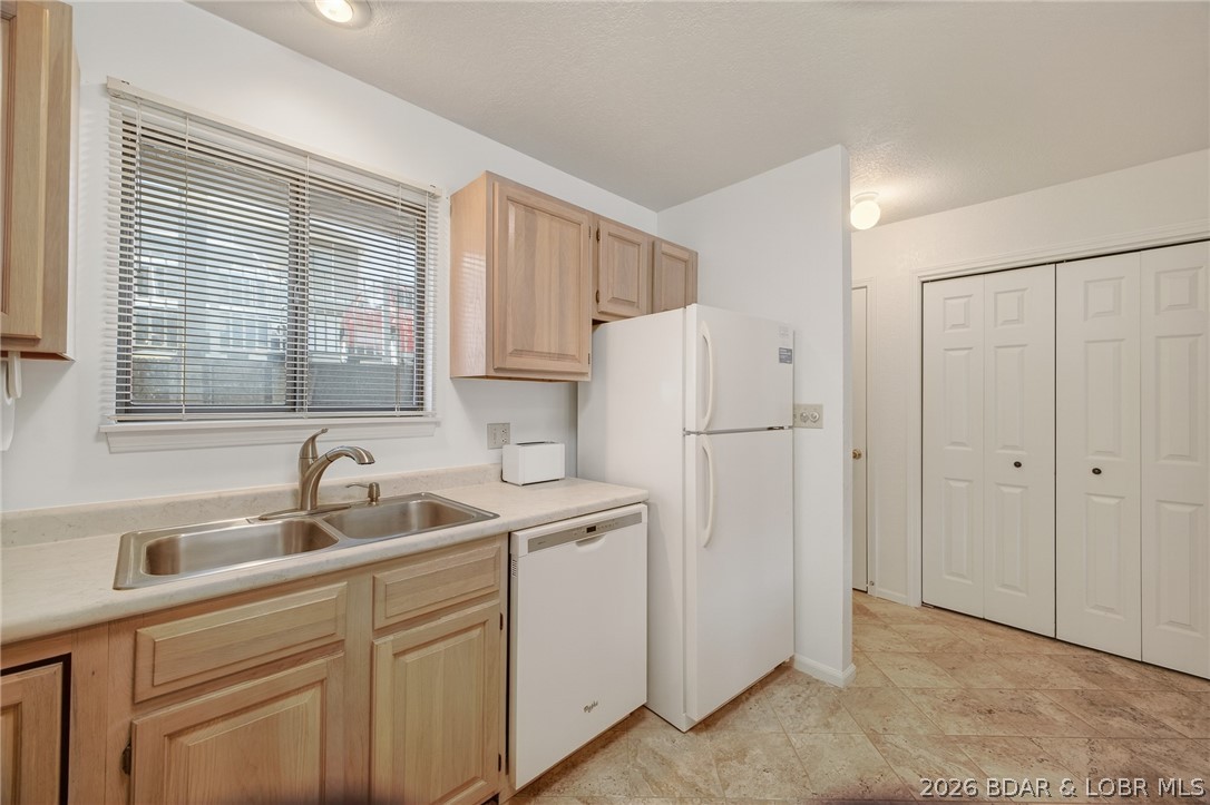 Lazy Days - Residential