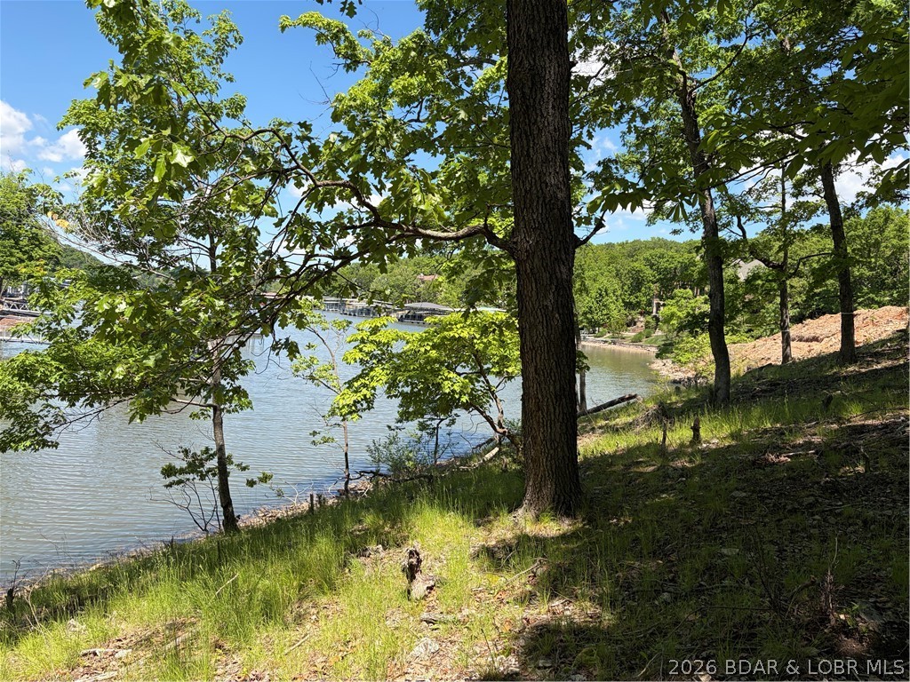 Grand Point No. 2 - Land