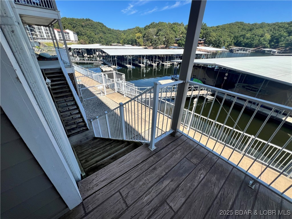 Lighthouse Pointe Condominium - Residential