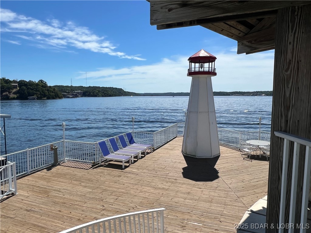 Lighthouse Pointe Condominium - Residential