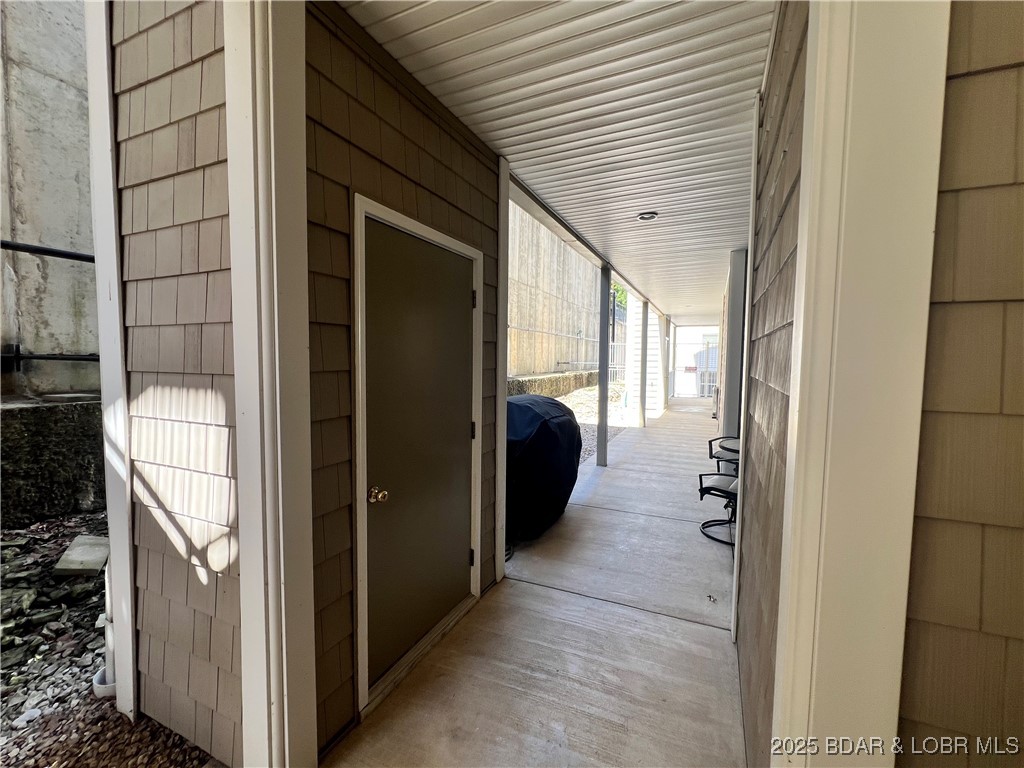 Lighthouse Pointe Condominium - Residential